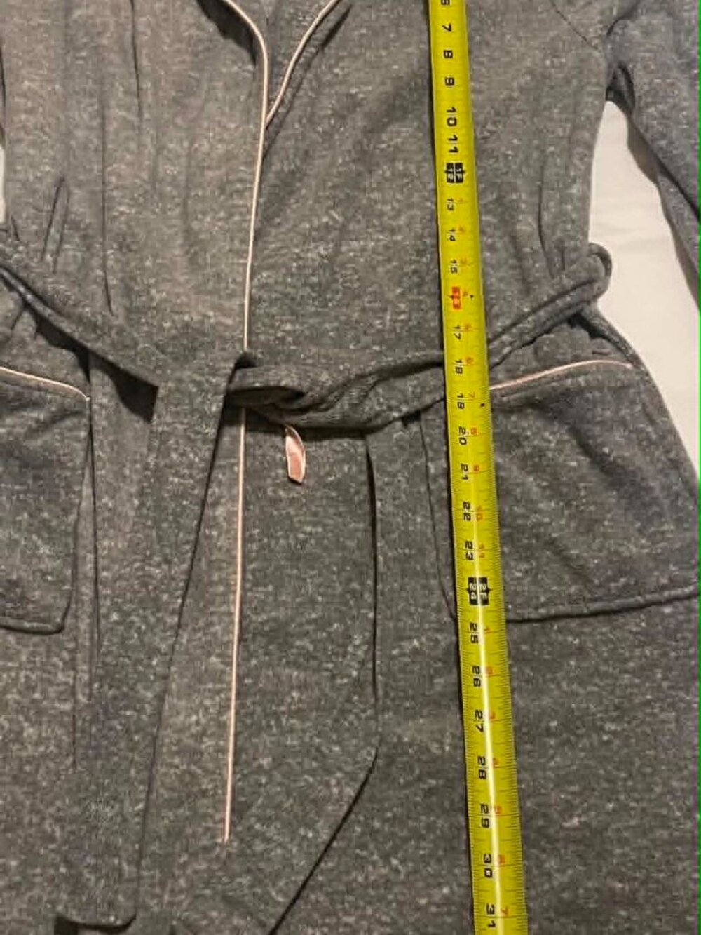 DANSKIN Intimates Women’s Gray Robe, Size S/M - Picture 5 of 7